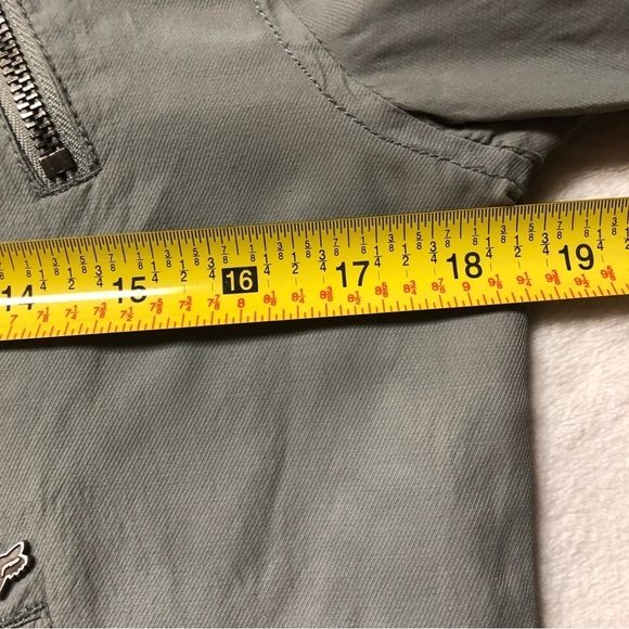 Fox Racing Light Grey Bomber Lightweight Jacket Size Medium - Picture 11 of 15